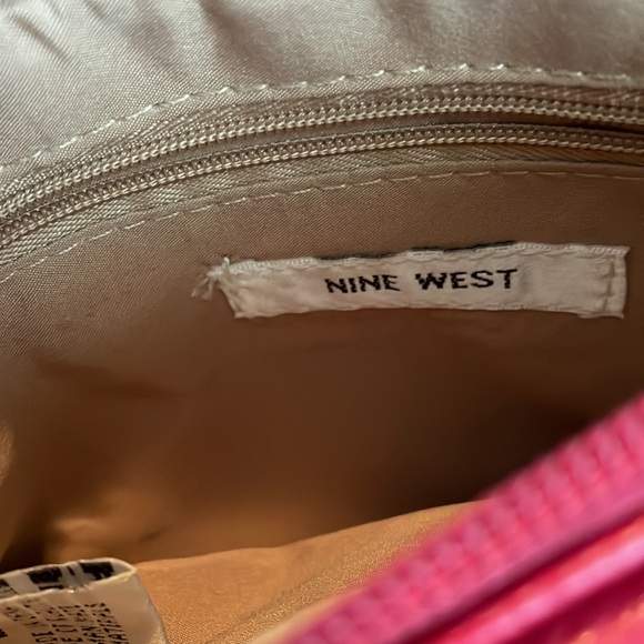 Small pink purse - Picture 3 of 3